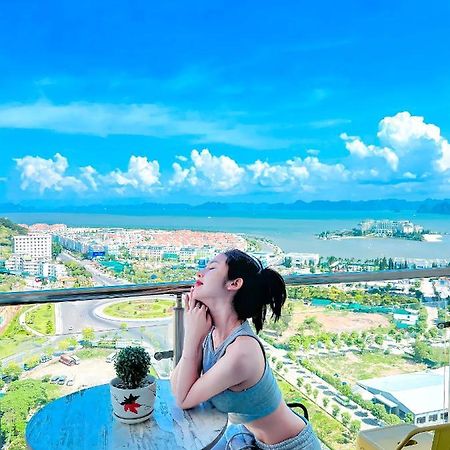 Homestay 1986 Ha Long - Can Ho 2 Phong Nghi View Bien Екстериор снимка