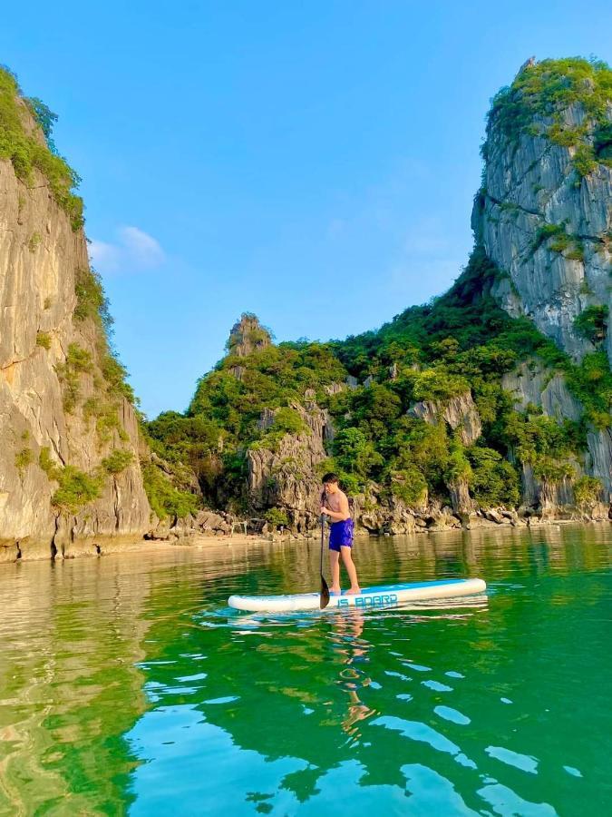 Homestay 1986 Ha Long - Can Ho 2 Phong Nghi View Bien Екстериор снимка